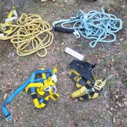 Roofing Harnesses With Ropes