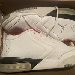 Air Jordan 8 Retro Size 10 White/Chrome-Met-Silver