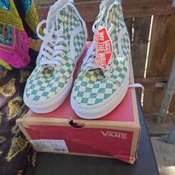 New Woman VANS size 9