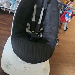 4moms MamaRoo Baby Swing 