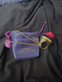 Marc Jacob's Ring Solid Perfume 