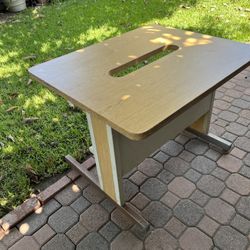 Table/Desk