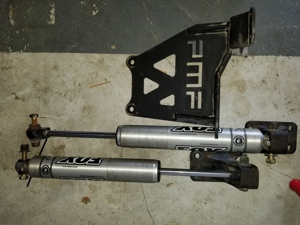 PMF Dual Steering Stabilizer Kit w/ Fox Shocks 2003 F250