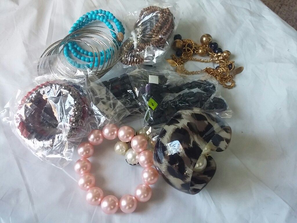 Bracelet