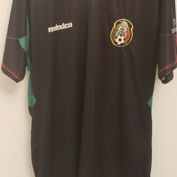 CHIVAS SOCCER JERSEY SZ LARGE C. Villa
