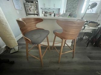 Bar Stool Set