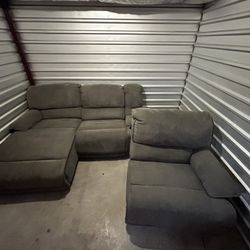 Power Reclining Sofa (Last Day To Buy Is 2/25/2025) 