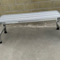 Werner Aluminum Project Platform Model AP20x-MP4-