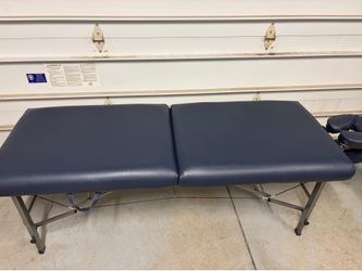 Pacific cycle instep portable massage table