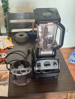 Vitamix E310 blender Mixer Never USed