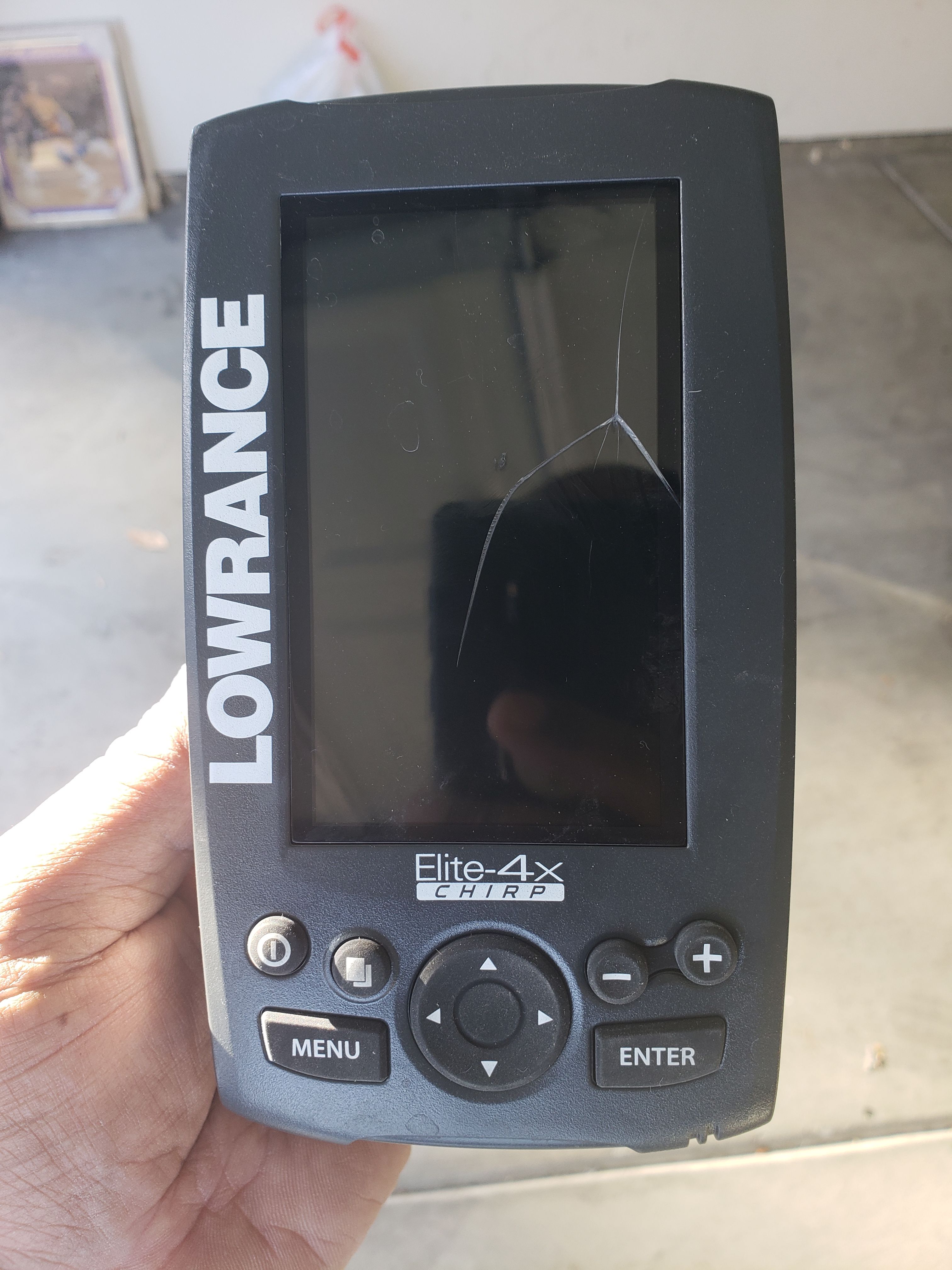 Lowrance Elite 4x Chirp Fish Finder and sonar. for Sale in Redlands, CA