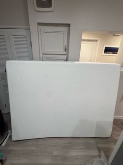 MOLBLLY Queen Memory Foam Mattress + Storage Bag