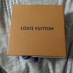 Louis Vuitton Men's reversible belt Size 85 CM/ 34 for Sale in