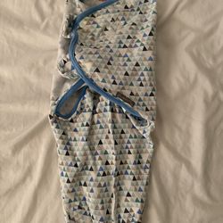 $5 Large SwaddleMe Original Adjustable Infant Wrap