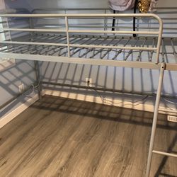 Twin Size Kids Bed 