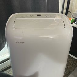 Toshiba 8,000 BTU  Portable Air Conditioner 