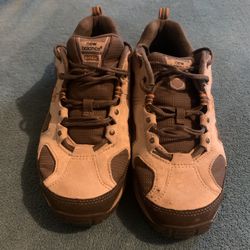 Women’s New Balance Shoe’s 