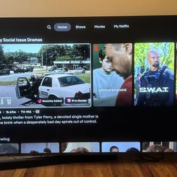 75 Inch Insignia Flat screen tv 
