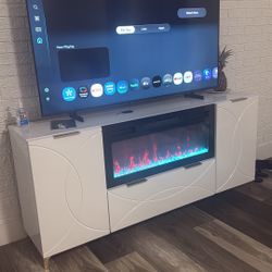 Samsung Smart TV 2025, Black 75 Inches 
