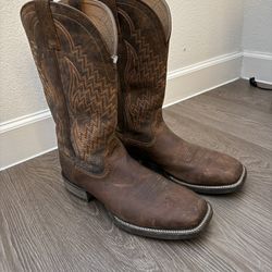 Men Ariat Boots 