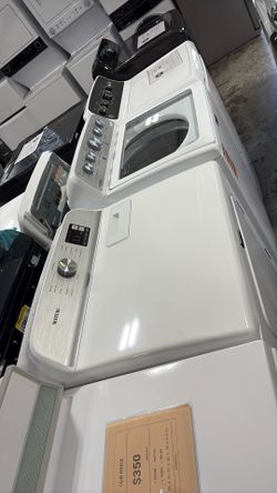 Maytag Topload Washer And Electric Dryer 