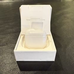 AirPods 4 ANC MagSafe Case New And Sealed (Shipping Only)