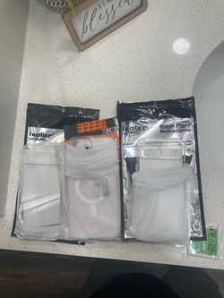 Various iPhone cases and scren protector-3 count