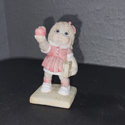 1996 Dreamsicle "Apple Polisher" Model #10058 Cherub Figurine By: Kristin