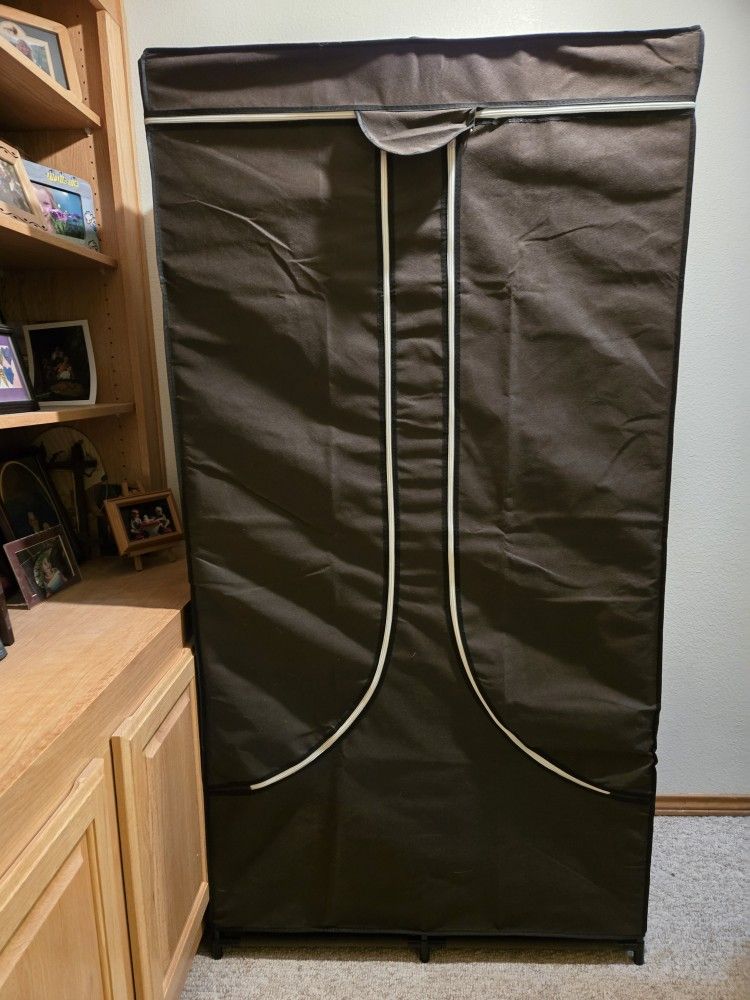 Portable Wardrobe Closet