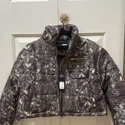 Women’s Cropped Camo Puffer Jacket