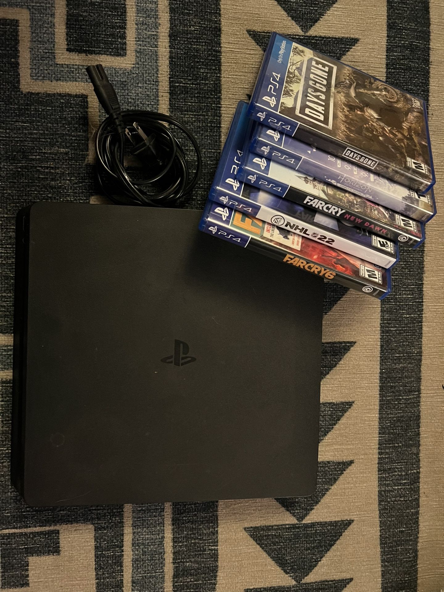 Play Station 4