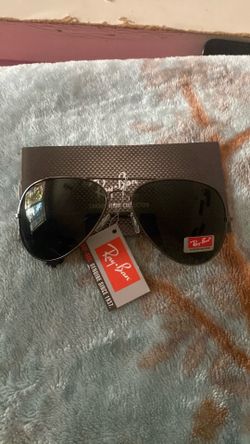 Ray-Ban RB3025 Aviator