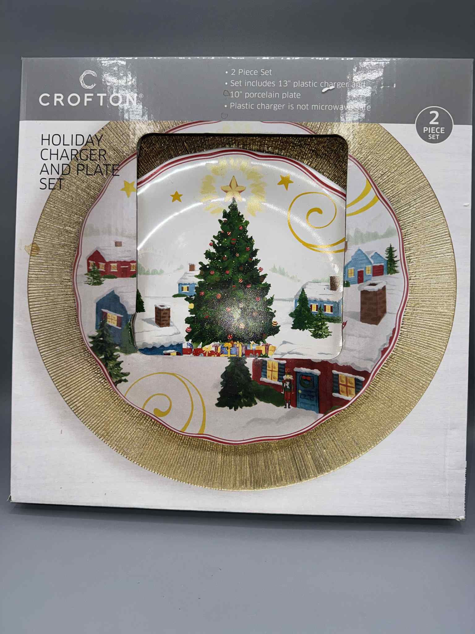 Crofton Holiday Charger and Plate Set