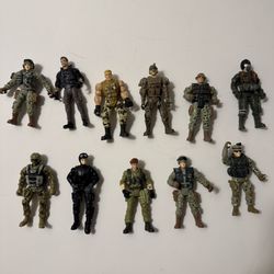 Lot Of 11 Chap Mei Army Men