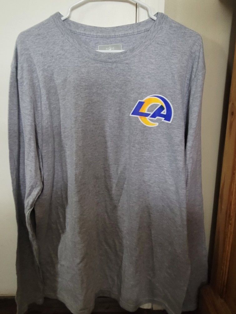 LOS ANGELES RAMS LONG SLEEVE SHIRT! SIZE LARGE ! NFL APPAREL ! BNWOT! GREAT GRAFICS!