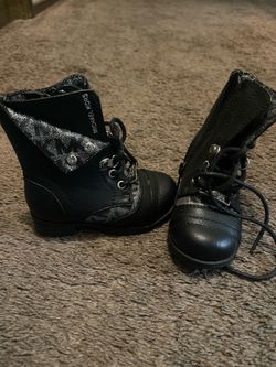 Mk Boots