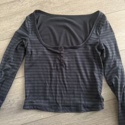 dark blue striped top