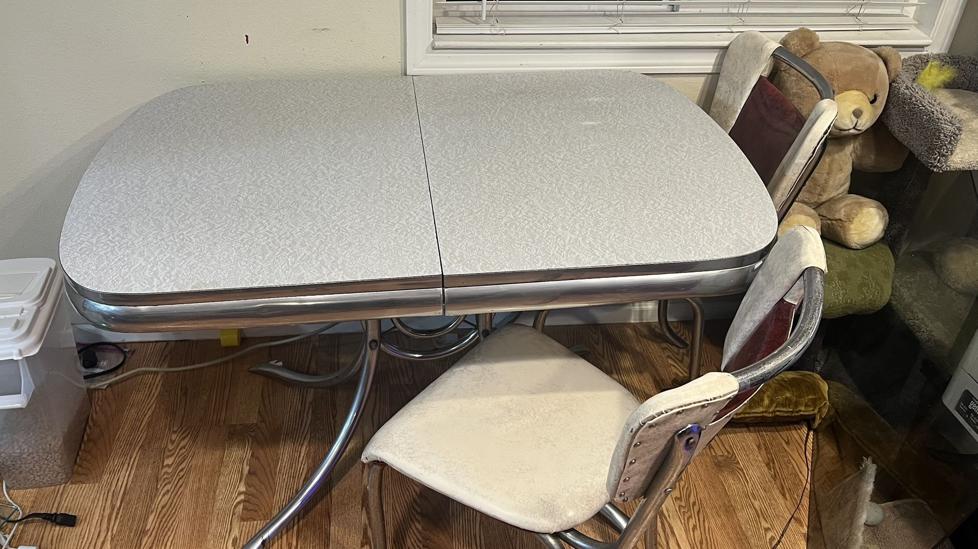 Vintage  Formica Dinning Table  & 2 White Vinyl Chairs 