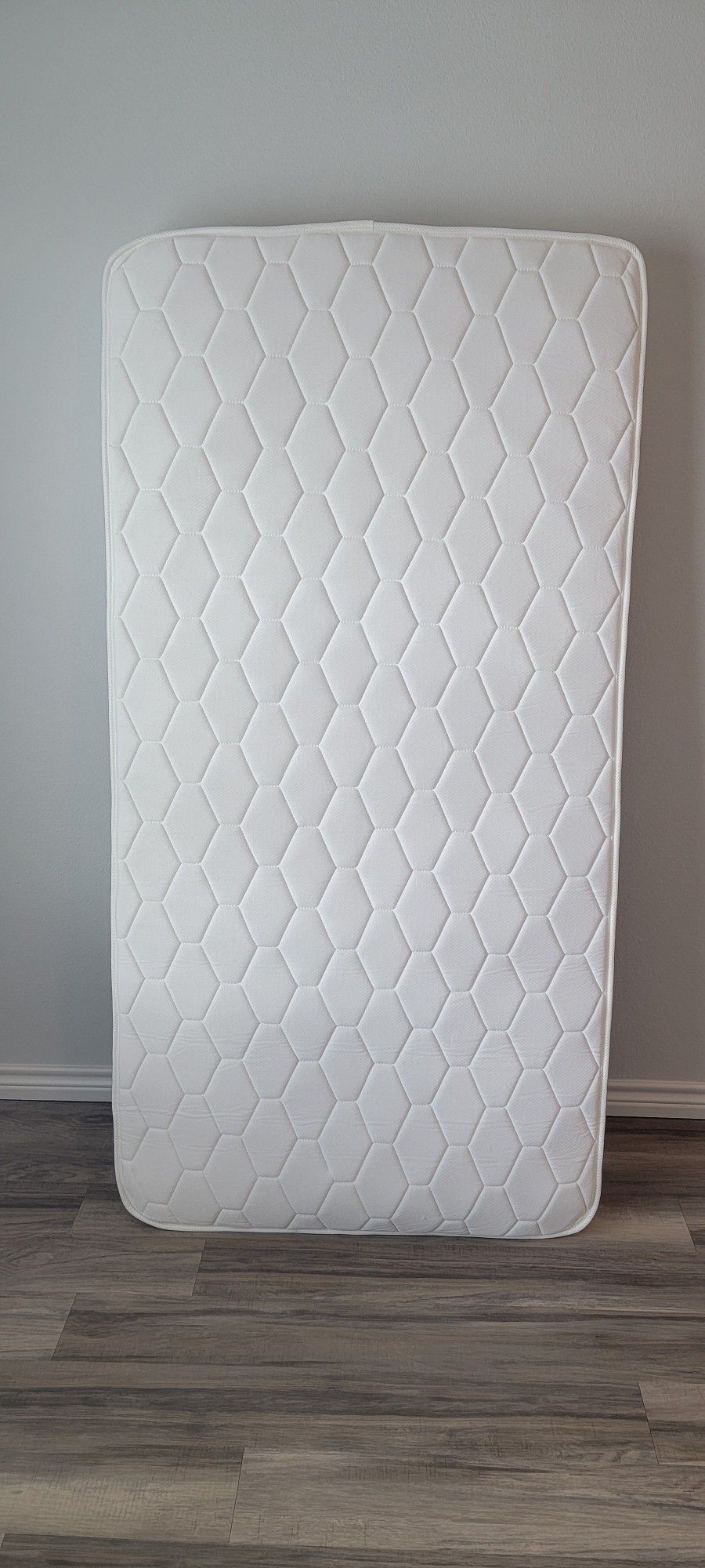 Mainstays 6" Innerspring Coil Mattress, Twin