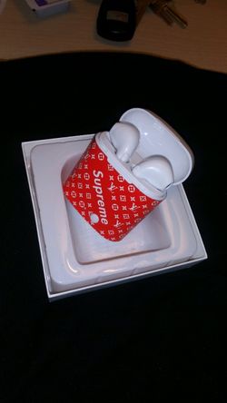 Custom wireless bluetooth earbuds android and iPhone Fabulous..