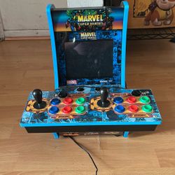 Arcade 1 Up Marvel  Mini Machine