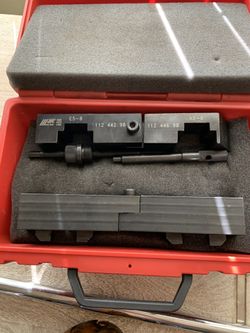 BMW CAMSHAFT ALIGNMENT TOOL (m60) and BENZ CHAIN LINK INSTALL