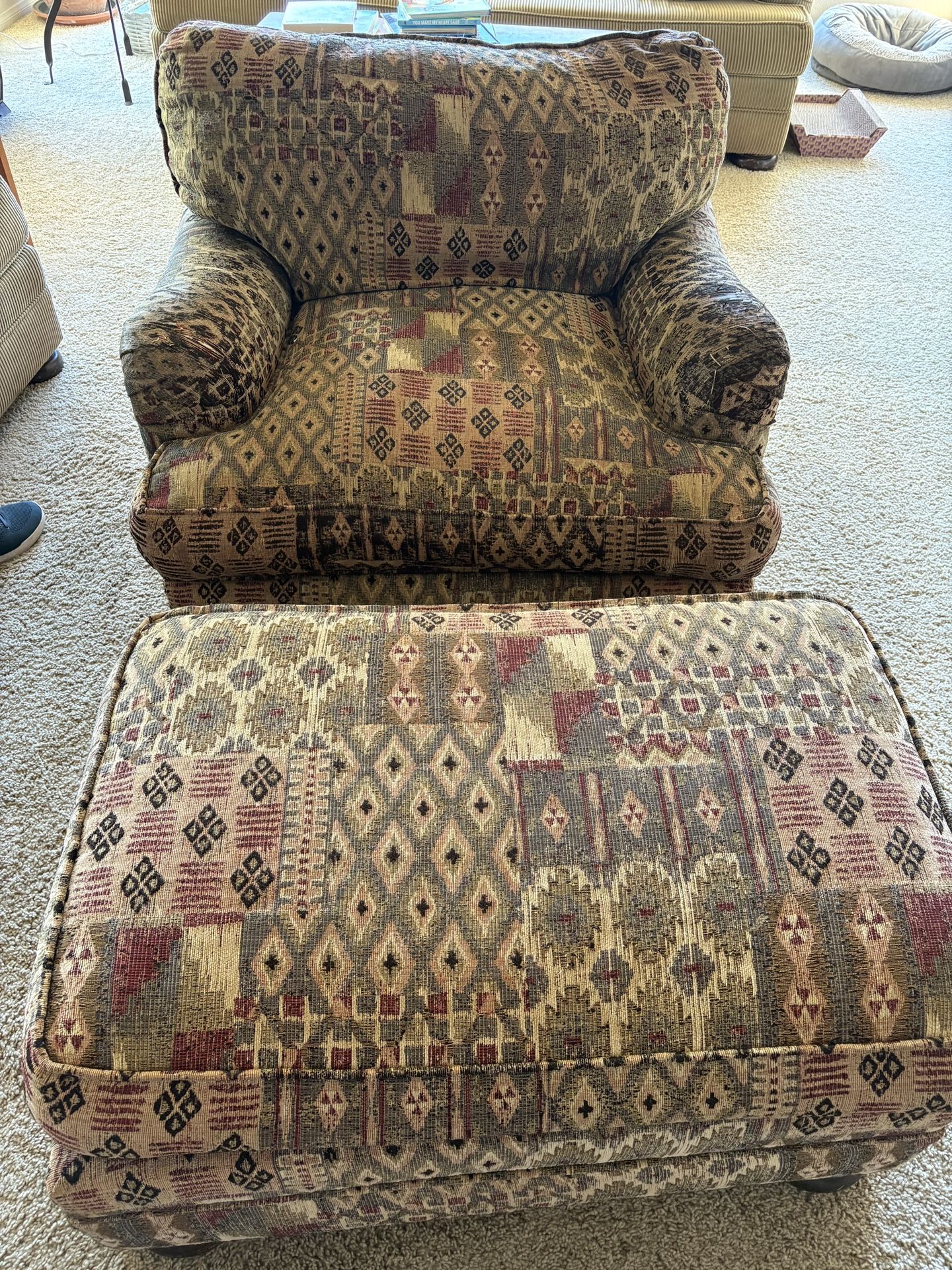 Patterned loveseat with ottoman