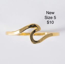Wave Ring Size 5