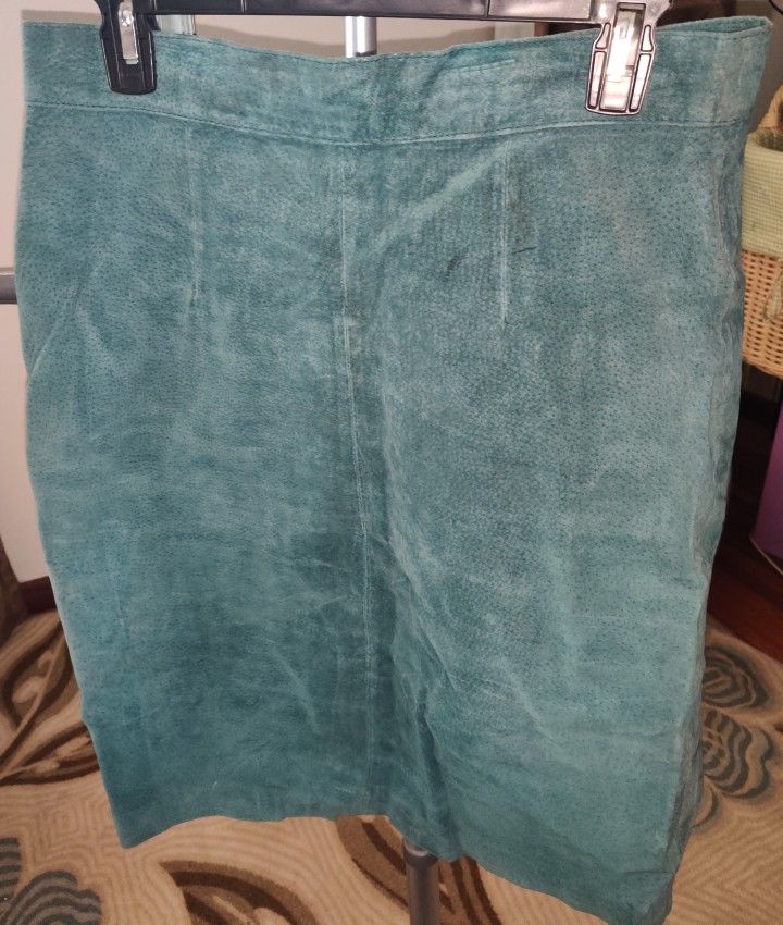 Green Leather Suede Skirt 1990s Vintage Size 16