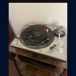 Technics SL-1200 MK7-S Turntable - Silver