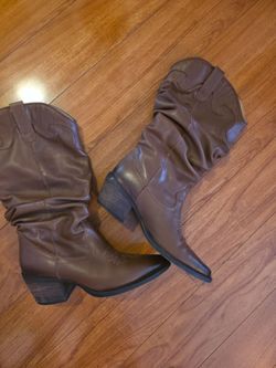 Steve Madden size 8 cognac boots