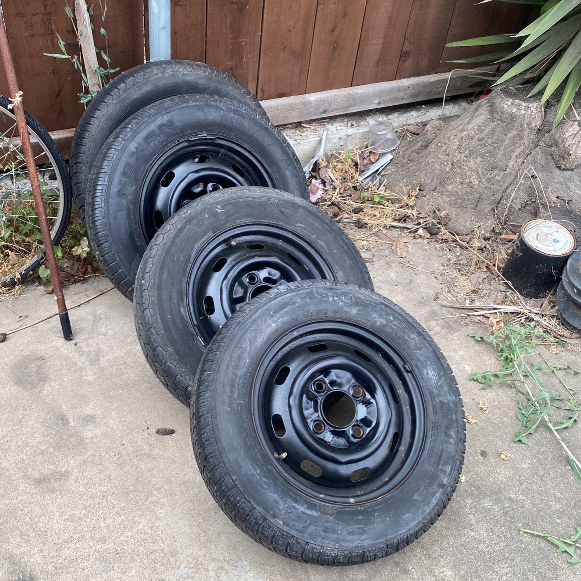 VW Bug, Karmann Ghia,Square Back, Baja Wheels And Tires 