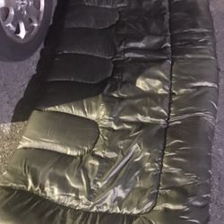 Very nice downs: sleeping bag adult size very nice only $25 firm