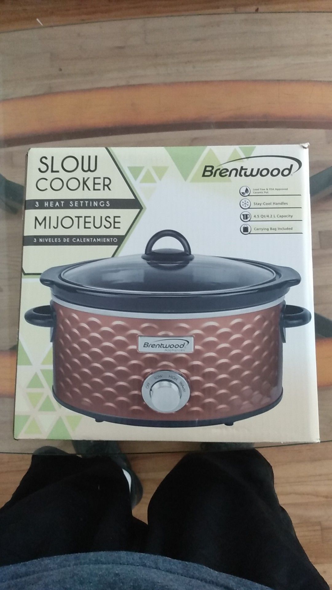 Slow cooker